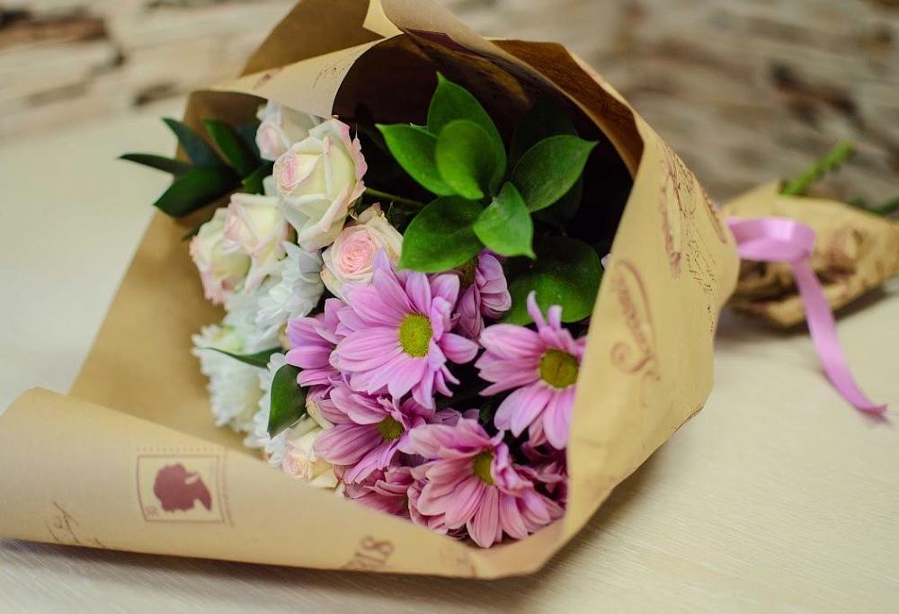 Букет цветов из: Розы и Хризантемы в Николаевке Республики Мордовия