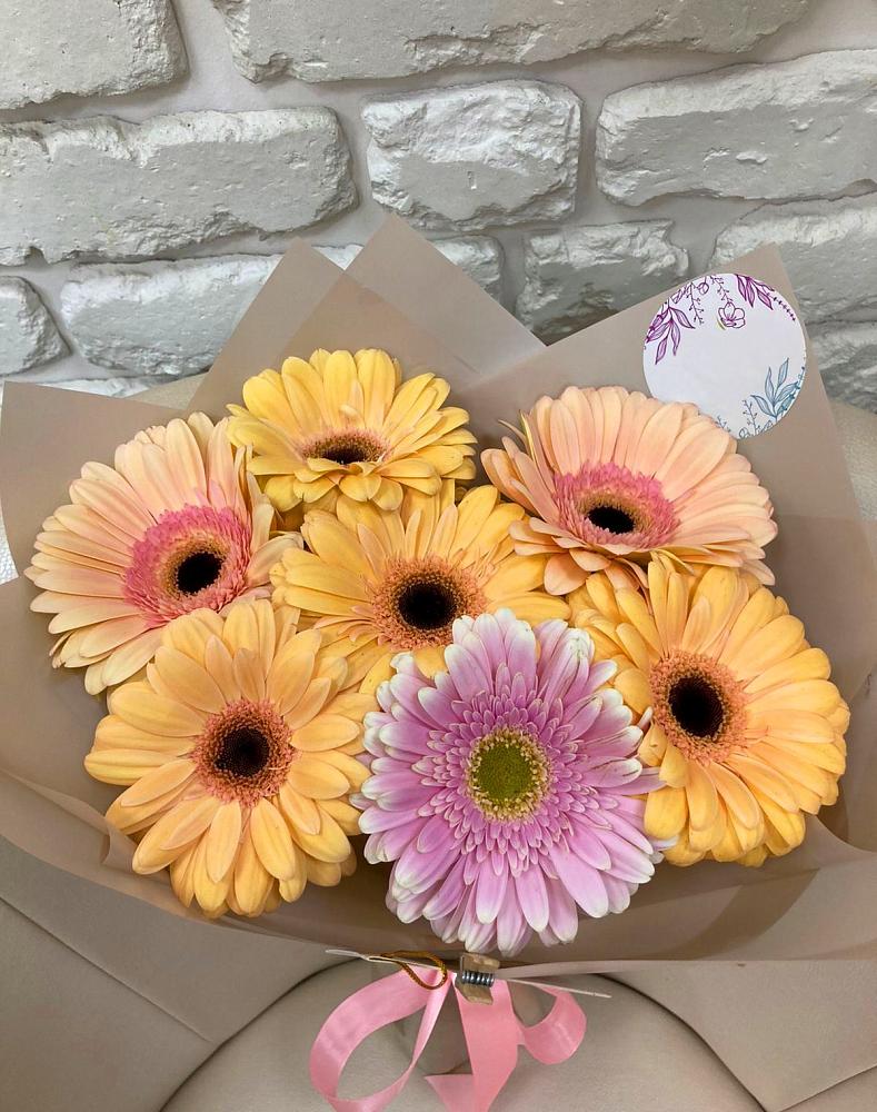 Букет цветов из: Герберы в Николаевке Республики Мордовия