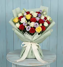 Букет цветов из:  Розы в Николаевке Республики Мордовия