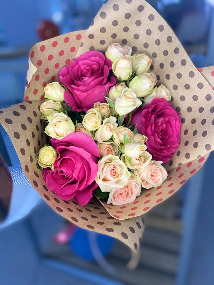 Букет цветов из: Розы в Николаевке Республики Мордовия