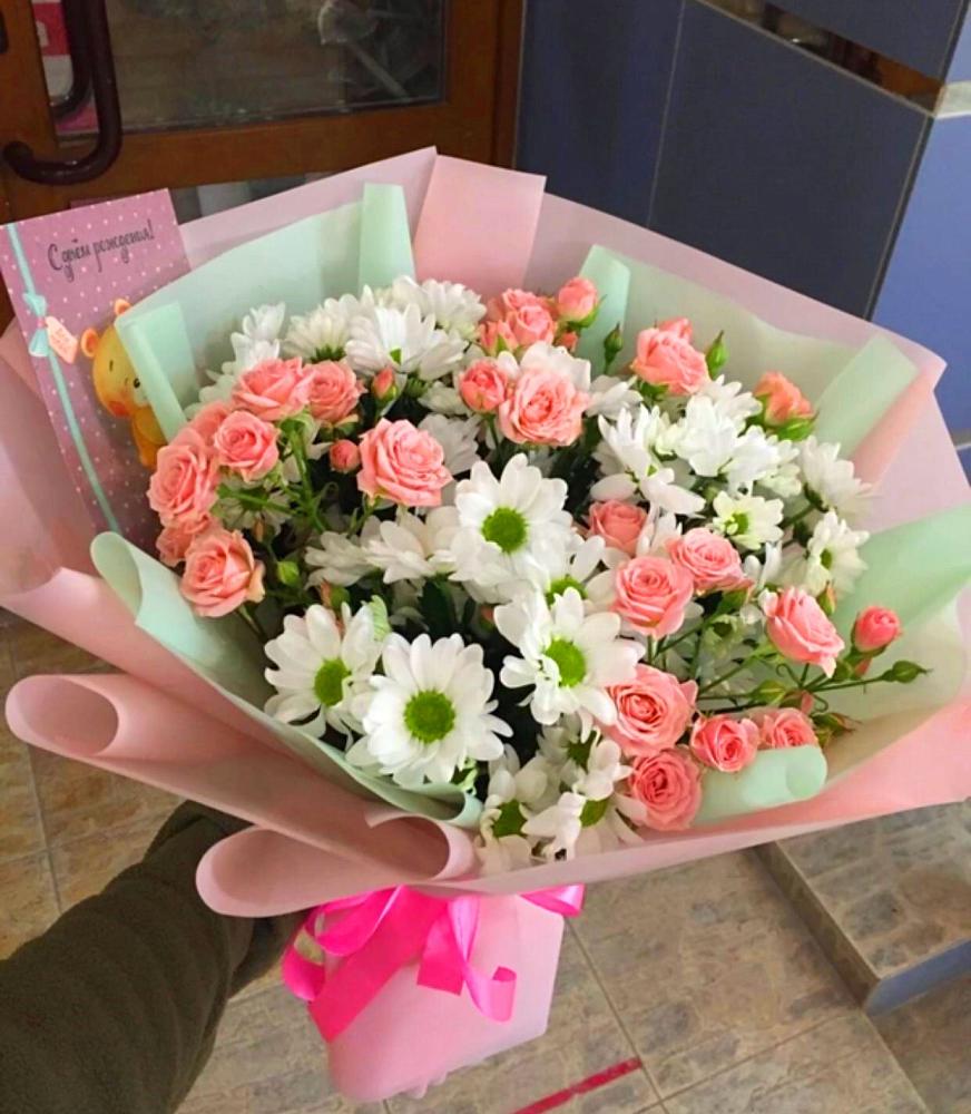 Букет цветов из: Розы и Хризантемы в Николаевке Республики Мордовия