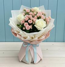 Букет цветов из:  Розы в Николаевке Республики Мордовия