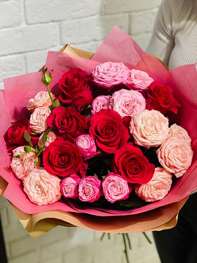 Букет цветов из: Розы в Николаевке Республики Мордовия