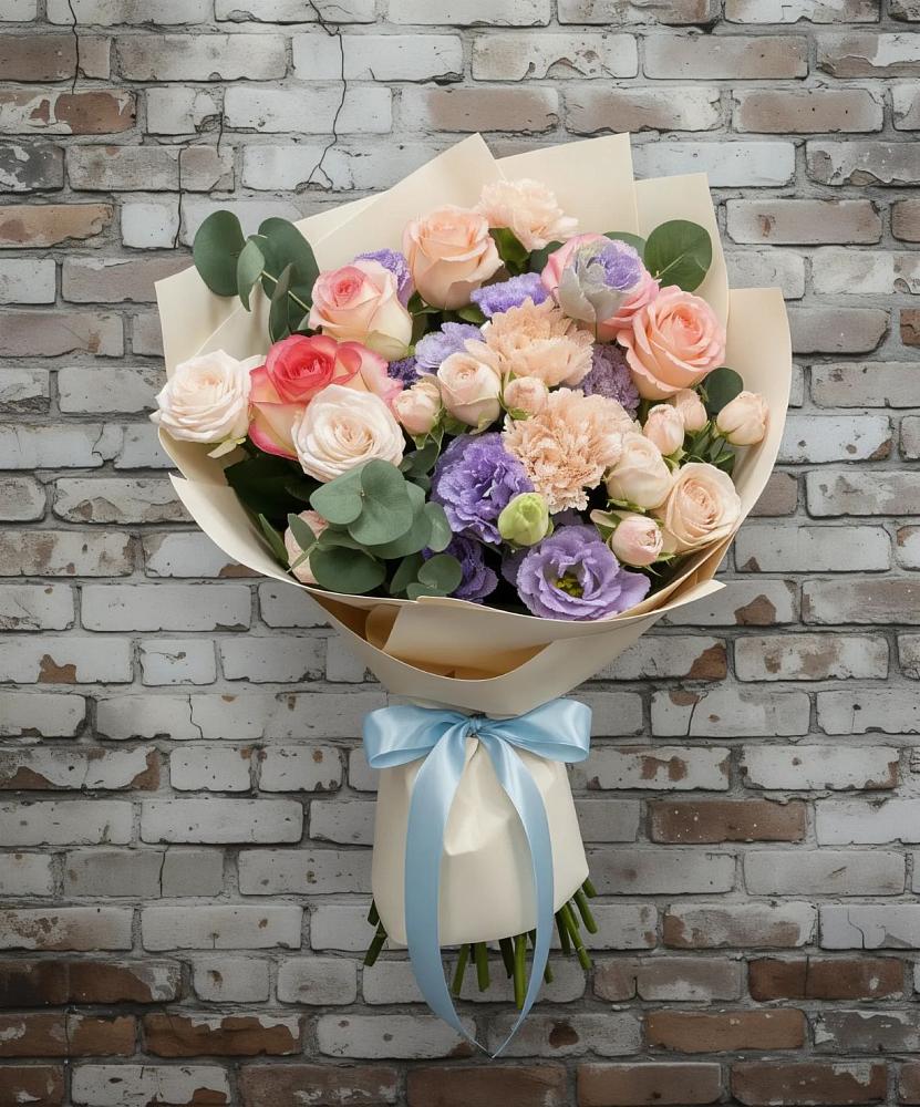 Букет цветов из: Розы, Лизиантусы и Гвоздики в Николаевке Республики Мордовия