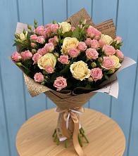 Букет цветов из:  Розы в Николаевке Республики Мордовия