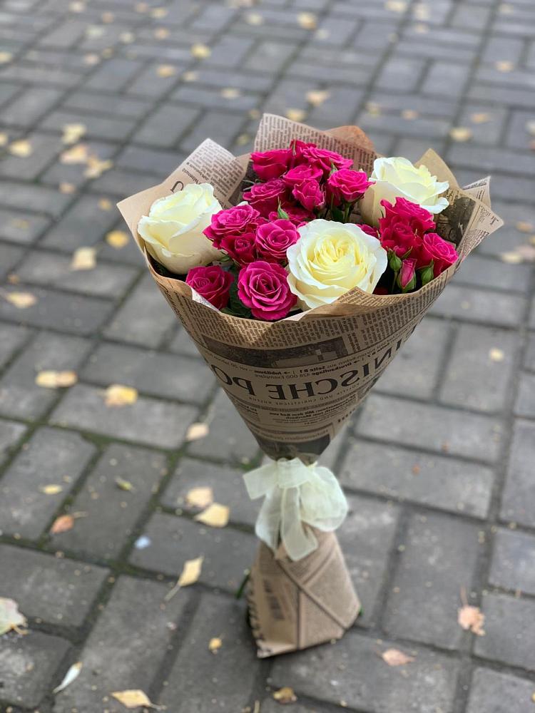 Букет цветов из: Розы в Николаевке Республики Мордовия