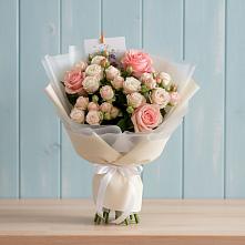 Букет цветов из:  Розы в Николаевке Республики Мордовия