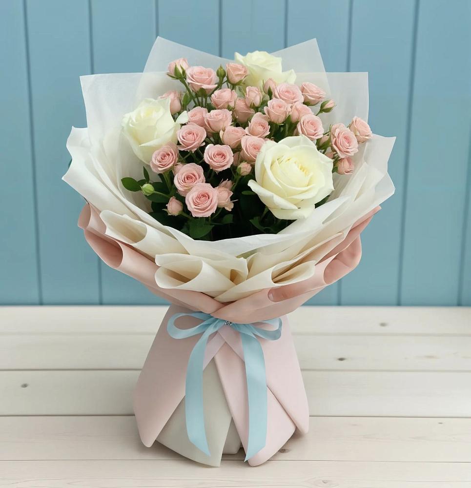 Букет цветов из: Розы в Николаевке Республики Мордовия